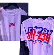 JAY-Z’s London merch, JAY-Z30 T-Shirt Reprint gif fan picture