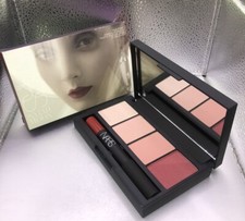 NARS Sarah Moon True Story Cheek & Lip Palette limited edition  picture
