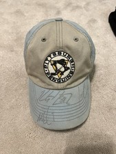 Sidney Crosby and Kris Letang signed hat picture