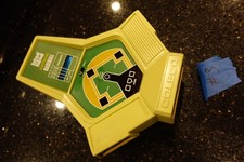 Vintage COLECO BASEBALL Handheld Electronic tabletop Video game   D3 #3 Nice picture
