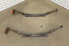 1999-2000 Cadillac Escalade Pair- Rear Leaf Springs 15032521 OEM picture