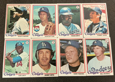 1978 TOPPS BASEBALL CARD LOT 100 DIFFERENT CARDS Great Variety /No Duplicates picture