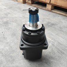 High-Performance Travel Motor for 1-Ton Mini Excavators picture