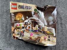LEGO One Piece Dr. Hiriluk's Hideout 75641 271 Pcs 9+ Toy Set New Box Damage picture