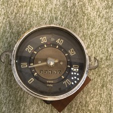 Volkswagen Vw Beetle Oval 70 MPH October 1957 Speedometer Tested  33,170 Miles picture
