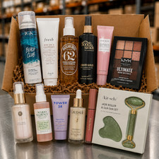 Luxury Beauty Surprise Box – Premium Makeup & Skincare picture