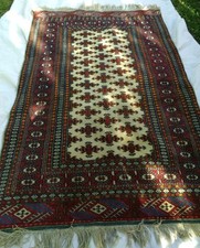 Vintage Hand Knotted Wool Rug Distressed 36