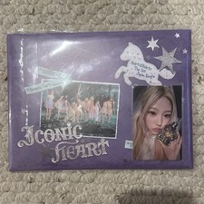 Hearts2hearts ICONIC HEART Japan Limited B Album with Stella Photocard picture