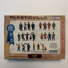 Plasticville HO Gauge Citizens 48 Figures unpainted, #2809-150 still in bag  picture