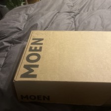 BRAND NEW Chrome Moen 7585C  1-Handle  Pull out Kitchen Faucet picture