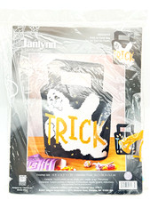 Janlynn Trick or Treat Bag Plastic Canvas Kit Halloween MPN 023-0473 Yarn Needle picture