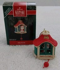 Vtge. 1992 Hallmark Keepsake Ornament Hello-Ho-Ho Window Santa Claus Christmas  picture