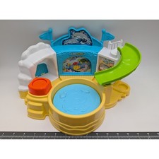 Fisher Price Little People Aquarium BGC32 Yellow Blue Slide Pool 2013 picture