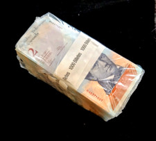 1000 x Venezuela 2 bolivares banknotes/ 2007-2017 issue / currency brick / P88 picture