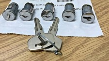 NEW SET of PETERBILT KEYED ALIKE IGNITION BAGGAGE & DOOR LOCKS LOCKSET w/ 2 KEYS picture