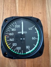 United Instruments Airspeed indicator 0-200 PN: SA-40-1LB picture