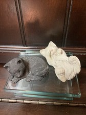 VTG 1986 Miniature Sandicast Napping Cat Figurine Sculptures Lot of 2 picture