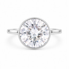 Certified 8.00 Ct Diamond Solitaire Ring-VVS1 Free Tariffs & Diamond Studs . picture
