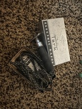 Vintage Sa1930's TARK Aristocrat Electric Razor with original box picture