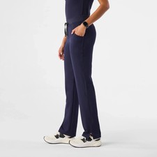 FIGS Kade Straight-Leg Cargo Scrub Pant picture
