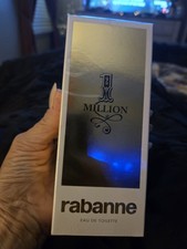 Rabanne 1 Million Eau de Toilette Natural Spray, 3.4 fl oz Regular Size picture