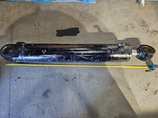 Hydraulic Welded Cylinder 63.8mm Rod x 134.5mm OD x 48