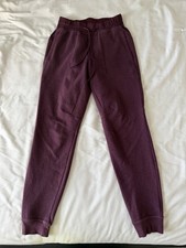 Lululemon Men’s Purple Jogger Pants XS Regular Drawstring Pockets Tapered Solid picture