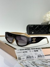 CHANEL CH6057 Black Rectangle Gray Gradient Sunglasses Gold Logo 129-145 Unisex picture