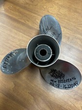 48-76228A4 Mercury 10.38 x 13 RH Stainless Propeller 25 30 35 40 45 + HP picture