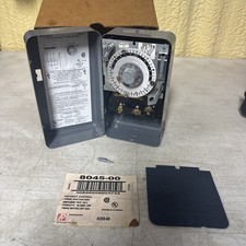 Robertshaw 8045-00 Complete Commercial Defrost Timer picture