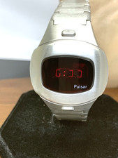 Pulsar Executive Men's Watch Quartz Vintage Silver Stainless Steel Digital 37mm picture