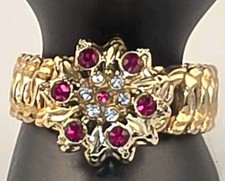 Vintage Expansion Sweetheart Bracelet Red Flower Cluster Center Japan 1940-1950s picture