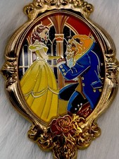 Fantasy pin /BATB/Belle/Yellow dress/Beast/Ballroom scene/Mirror pin picture