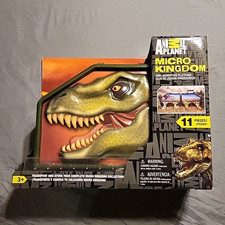 Animal Planet Micro Kingdom Dino Adventure Playcase Dinosaur Toy Set 11-Piece picture