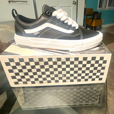 VANS Skate Old Skool Men's Black/White Low Top Lace-Up Skate Sneakers picture