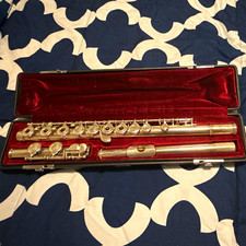 Yamaha YFL-481 Concert Flute open hole Key of C Silver Plated w/Case picture
