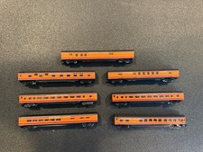Con-Cor  N Gauge Train Southern Pacific Daylight Smoothside Passenger Set 7 Cars picture