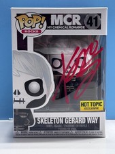 Funko Pop MY CHEMICAL ROMANCE - SKELETON GERARD WAY #41 SIGNED AUTHENTICATED picture