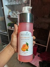 Biotique Bio Apricot Refreshing Body Wash, 800ml I 100% Soap Free picture
