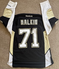 Evengi Malkin Pittsburgh Penguins NHL Black Reebok Hockey Jersey Size Medium picture
