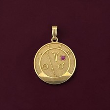 Vintage 14K Yellow Gold Aries Zodiac Ruby Astrology Pendant 3g 1.1