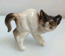 Vintage Japan Siamese Cat Figurine Blue Eyes Porcelain Kitten 3.5