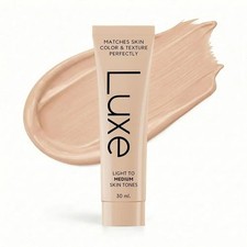 Luxe Color Changing Foundation - Instantly Adapt to Your Skin Tone - Medium 30ml picture
