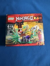 LEGO NINJAGO: Jungle Trap (70752), Factory Sealed, Good Condition picture