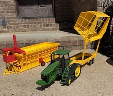 1/16 Scale Cotton Module Builder / Boll Buggy Kits - Custom Farm Toys / ACC.  picture
