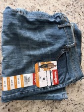 Wrangler Men’s Blue Jeans Size 44x32 1097FXVST Heritage Denim Relaxed Stretch picture