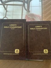 Liberty Bible Commentary (2 Volume Set) 1982 Old Time Gospel Hour Jerry Falwell picture