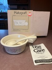 NIB 2004 Pfaltzgraff Tea Rose Salsa Dip Crock w/Ladle picture