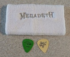 Megadeth Dave Mustaine Tour Issued Wristband and Guitar Picks Set picture