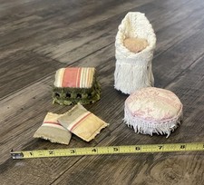 Vintage Dollhouse Miniature Lot of Mixed Furniture Ottoman Chair Pillows Artisan picture